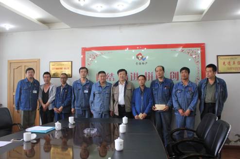 青海物產(chǎn)集團黨委開展慶祝建黨95周年，走訪慰問